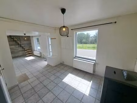 charmante maison 2 chambres avec vue sur la campagne