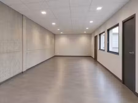 bureaux  espaces de travail à awans-hognoul