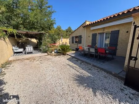 maison 4 pièces  piscine