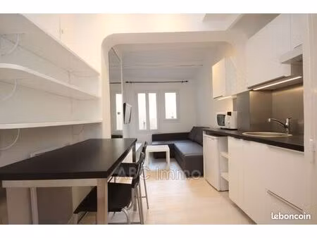 studio 1 pièce 14 m²