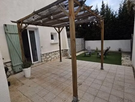 studio avec jardin