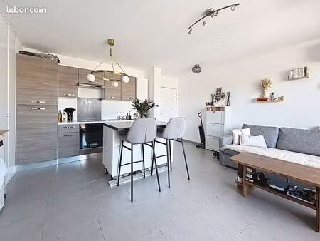 appartement 2 pièces 43 m²
