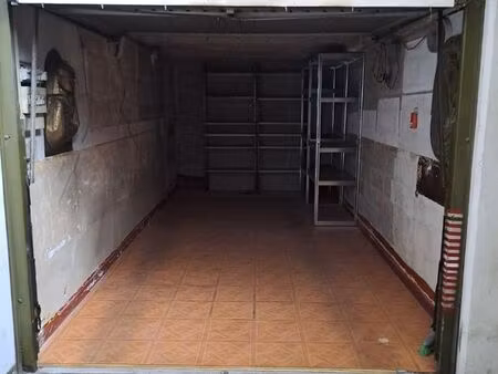 box garage