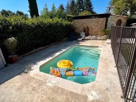 villa t4 piscine puyricard