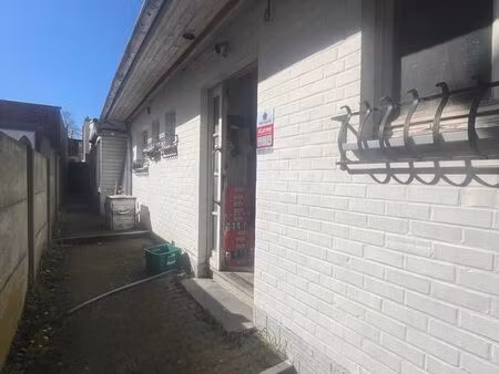 villa à vendre à rue de mons 357 fontaine-l'évêque (vbe32267)