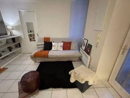 location appartement 2 pièces meublé à dijon (21000) : à louer 2 pièces meublé / 36m² dijo