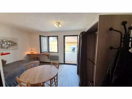 location appartement t1 meublé à pau (64000) : à louer t1 meublé / 21m² pau