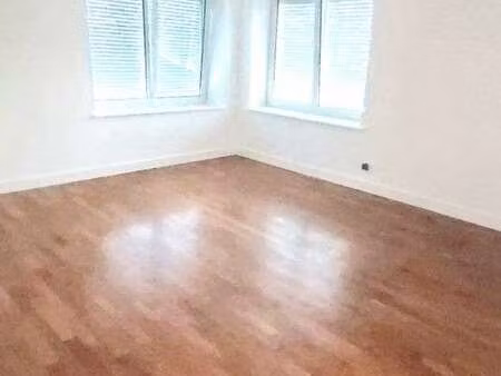 location appartement 3 pièces à vandoeuvre-lès-nancy (54500) : à louer 3 pièces / 76m² van