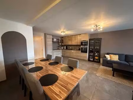 spacieux appartement au coeur de bastogne