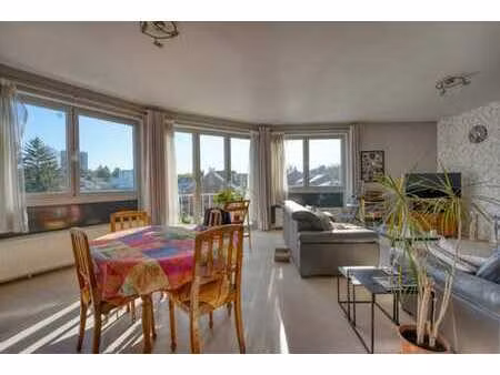 appartement d’angle plein sud  la lumière s’invite… et vous?