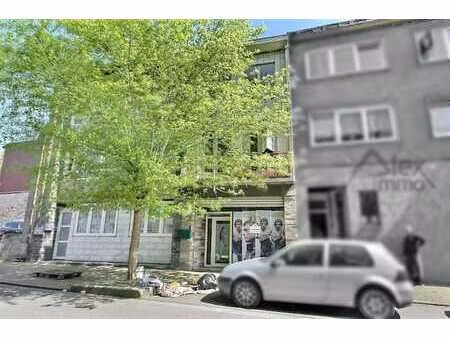 jumet – maison de commerce à rafraîchir : rez commercial + …