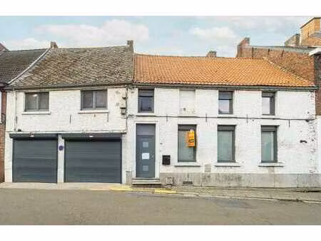 maison 4 chambres à parachever avec 2 garages !