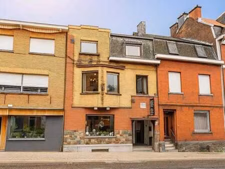 immeuble mixte 5 ch + commerce et jardin à lontzen