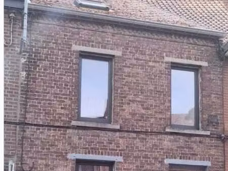 maison mitoyenne  4 chambres  jardin
