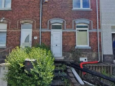maison d'habitation a decouvrir