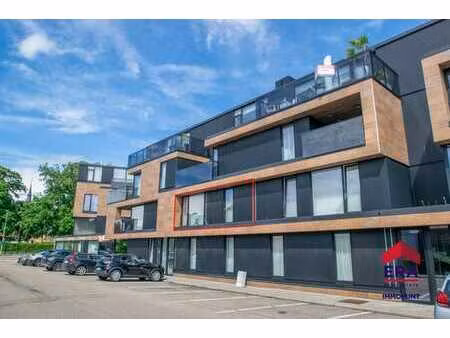 appartement moderne au centre de sint-truiden