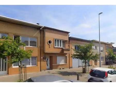 maison 3 chambres - terrasse - jardin