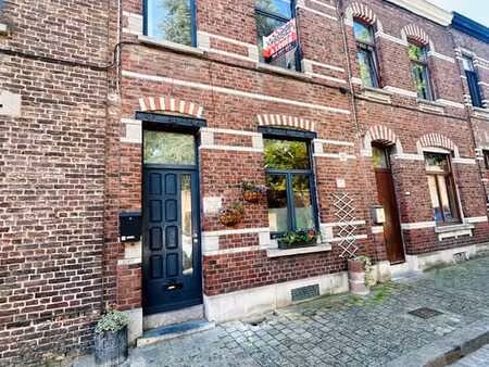 jolie maison au coeur du centre-ville