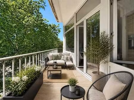 avenue louise - appartement d’exception entièrement rénové