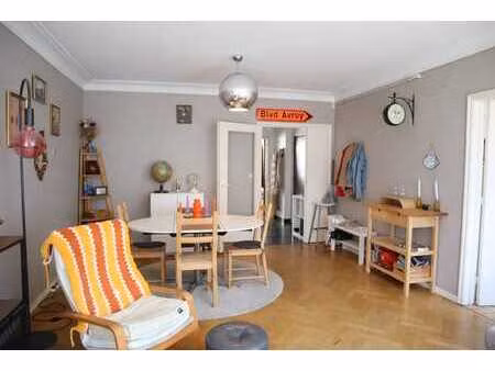 appartement 1 chambre lumineux à proximité du centre-ville
