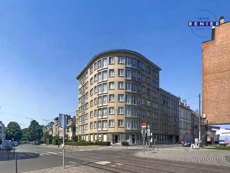 à vendre – appartement 3 chambres rénové avec garage à ander
