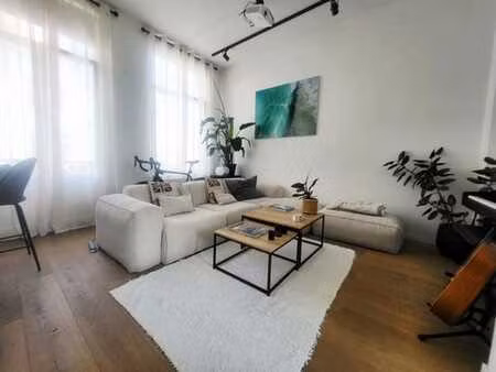 au coeur du châtelain - superbe appartement
