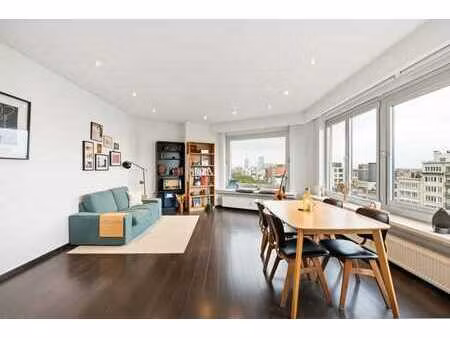 appartement lumineux au centre d’anvers