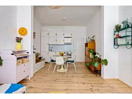 appartement moderne d'une chambre à vendre à anvers