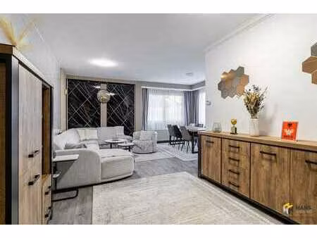 appartement d'angle clé en main (131 m²) avec 3 chambres à d