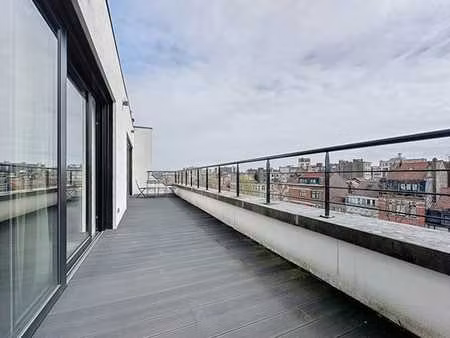 parc roi baudoin | penthouse neuf 3 chambres + terrasse