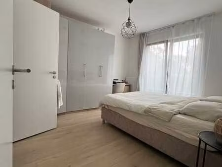appartement 1 chambre – 70 m² – terrasse – parc laiterie