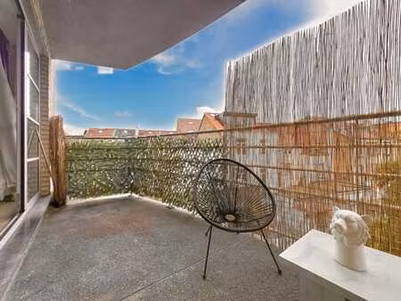 forest/st denis - bel appartment 1 chambre avec terrasse