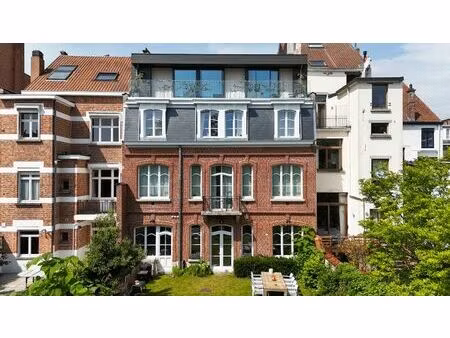 cavell – appartement rez-de-jardin 3 chambres avec jardin