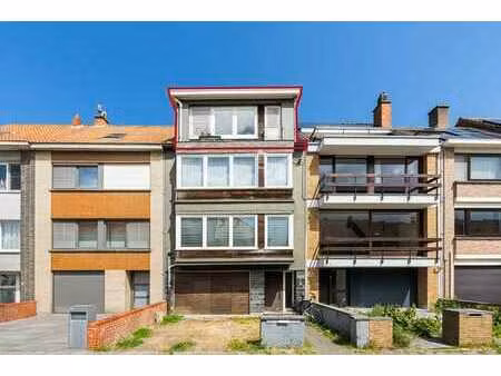 appartement duplex prêt à emménager situé à ostende.