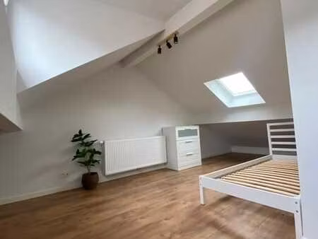 kot meublé centre liege laveu 400€ rénové en 2024
