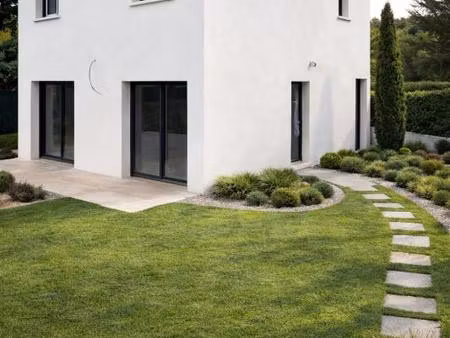 rare à la vente – terrain 600 m² à brignoles avec permis purgé