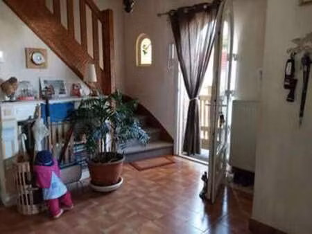 vente maison à rostrenen (22110) : à vendre / 145m² rostrenen