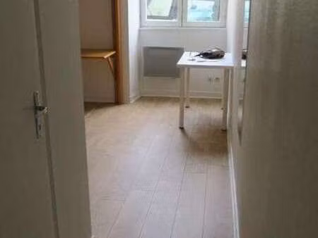 location appartement t1 meublé à poitiers (86000) : à louer t1 meublé / 18m² poitiers