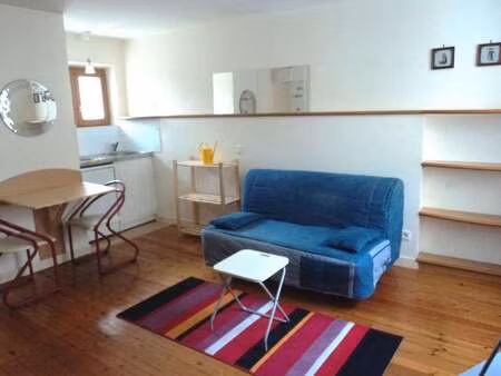 location appartement t1 meublé à la rochelle (17000) : à louer t1 meublé / 24m² la rochell