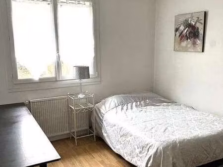 location appartement t1 à niort (79000) : à louer t1 / 25m² niort