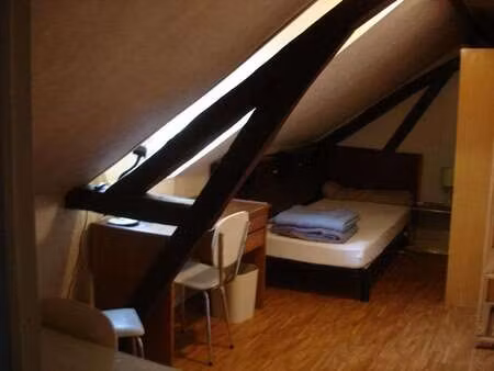 location appartement t1 meublé à rouen vieux-marché - st eloi (76000) : à louer t1 meublé 