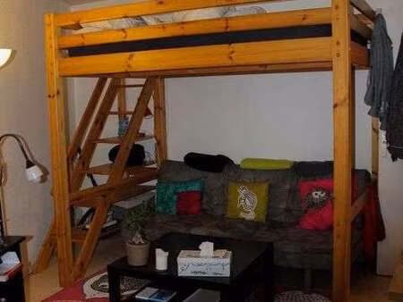 location appartement t1 meublé à rouen vieux-marché - st eloi (76000) : à louer t1 meublé 