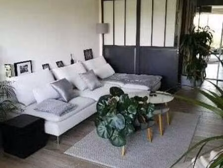 location appartement t1 meublé à aix-en-provence (13080) : à louer t1 meublé / 11m² aix-en