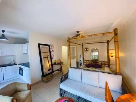 location appartement t1 meublé à antibes (06160) : à louer t1 meublé / 28m² antibes