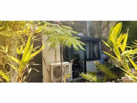 location appartement t1 meublé à cassis (13260) : à louer t1 meublé / 25m² cassis