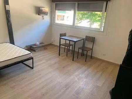 location appartement t1 meublé à marseille 5e (13005) : à louer t1 meublé / 23m² marseille