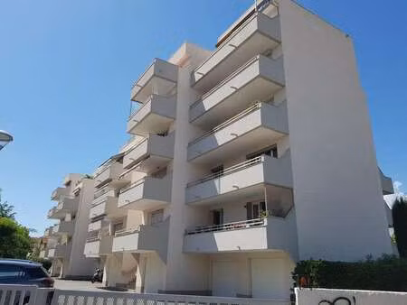 location appartement t1 meublé à saint-raphaël (83530) : à louer t1 meublé / 25m² saint-ra
