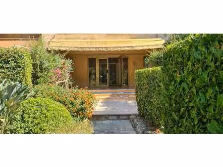 location appartement t1 meublé à toulon (83000) : à louer t1 meublé / 27m² toulon
