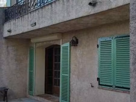 location maison à cuers (83390) : à louer / 95m² cuers