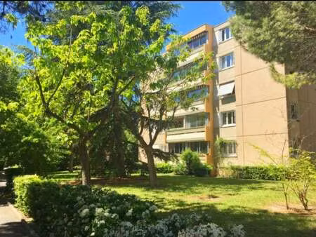 location appartement t1 meublé à aix-en-provence (13080) : à louer t1 meublé / 15m² aix-en